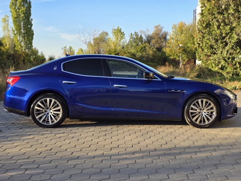 Maserati Ghibli, снимка 7 - Автомобили и джипове - 47346275