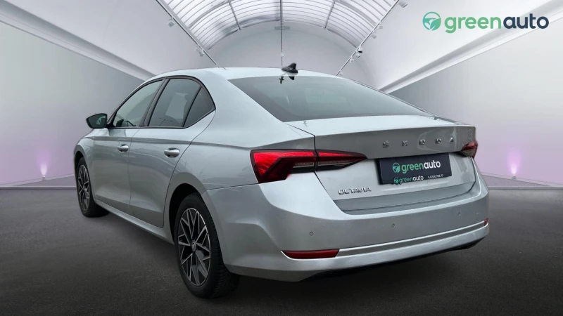 Skoda Octavia 2.0 TDi DSG, Месечна вноска от 555 лв., снимка 7 - Автомобили и джипове - 49284279