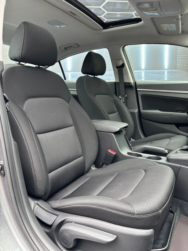 Hyundai Elantra 2.0GDI AUTOMATIC, снимка 13 - Автомобили и джипове - 50312472