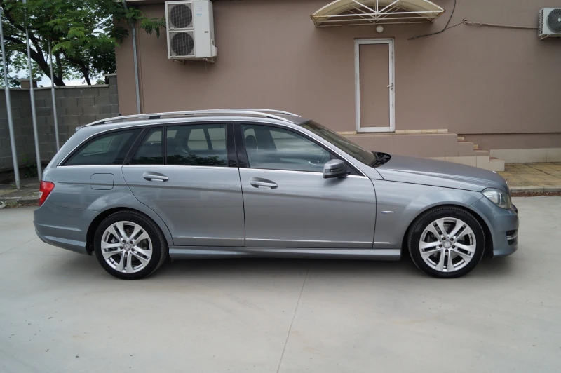 Mercedes-Benz C 300 3.0d 4matic AMG, снимка 4 - Автомобили и джипове - 50459384