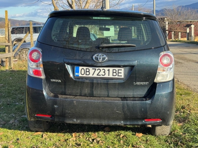 Toyota Verso, снимка 3 - Автомобили и джипове - 51671990