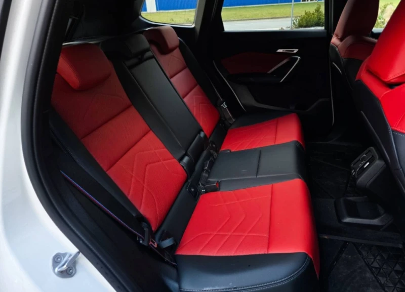 BMW iX1 eDrive20, снимка 9 - Автомобили и джипове - 52401437