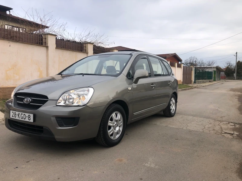 Kia Carens 2.0 140к.с. Газ/Бензин., снимка 3 - Автомобили и джипове - 52666893