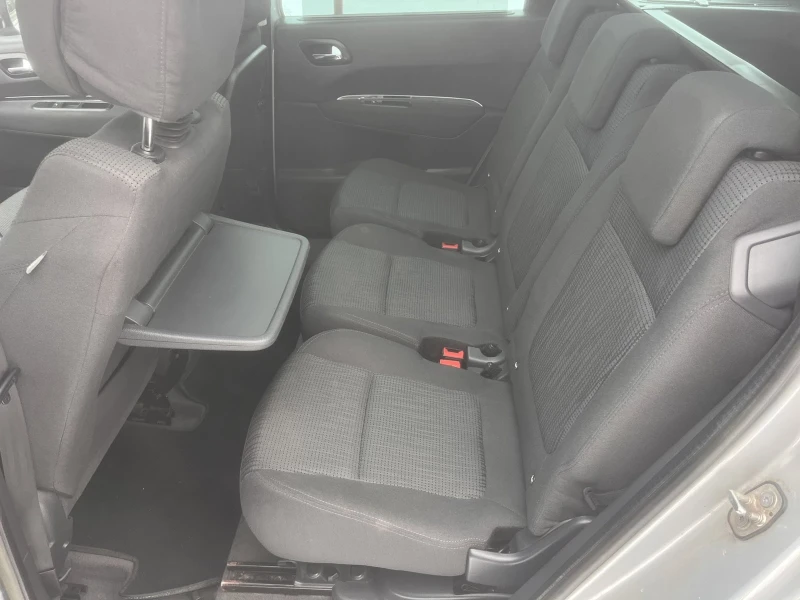 Peugeot 5008 2.0HDI, снимка 9 - Автомобили и джипове - 53093506