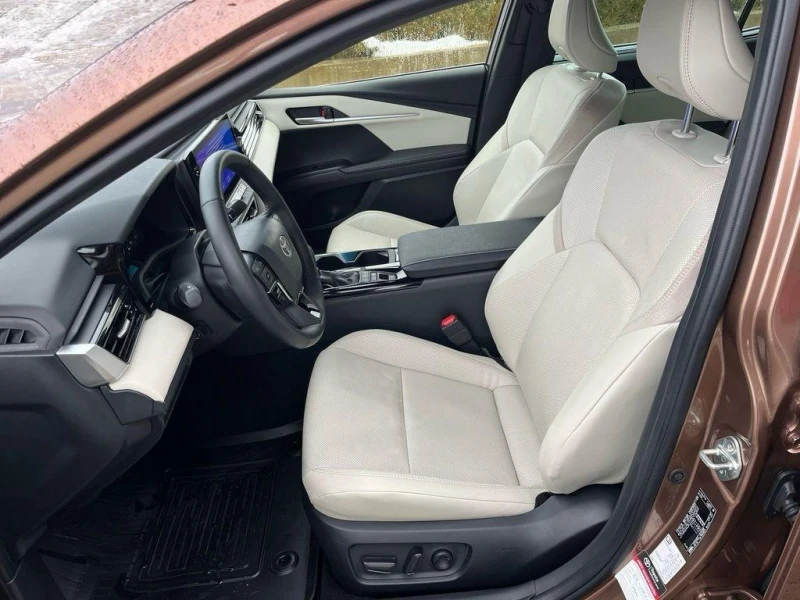 Toyota Camry 2.5 HEV E-CVT EXECUTIVE  JBL, снимка 5 - Автомобили и джипове - 53161945