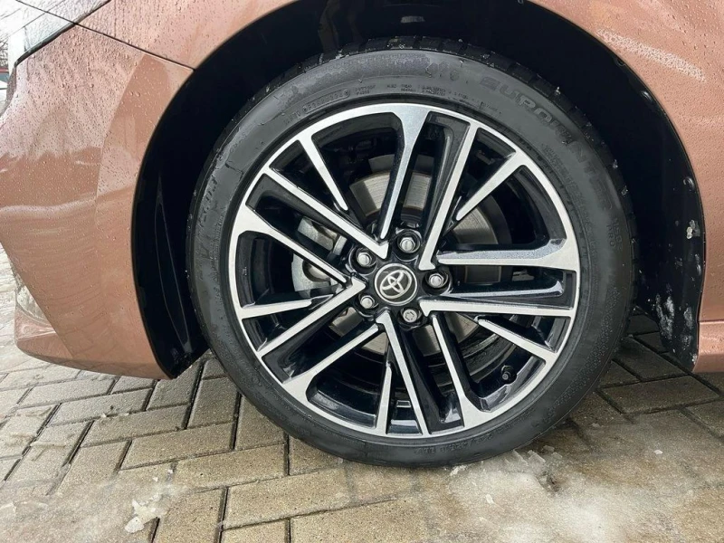 Toyota Camry 2.5 HEV E-CVT EXECUTIVE  JBL, снимка 16 - Автомобили и джипове - 53161945