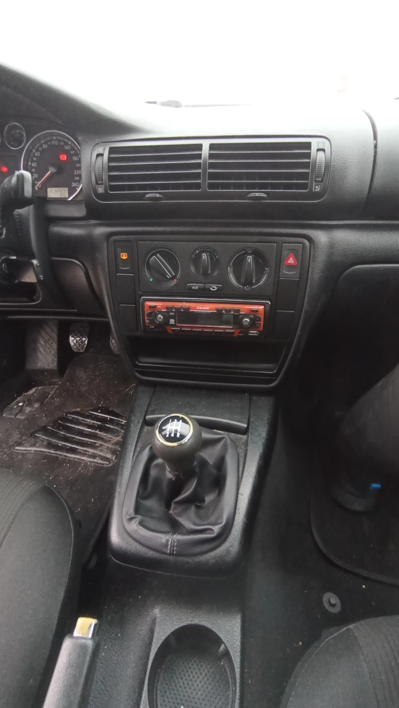 VW Passat B5.5 1.9 TDI, снимка 13 - Автомобили и джипове - 53213127