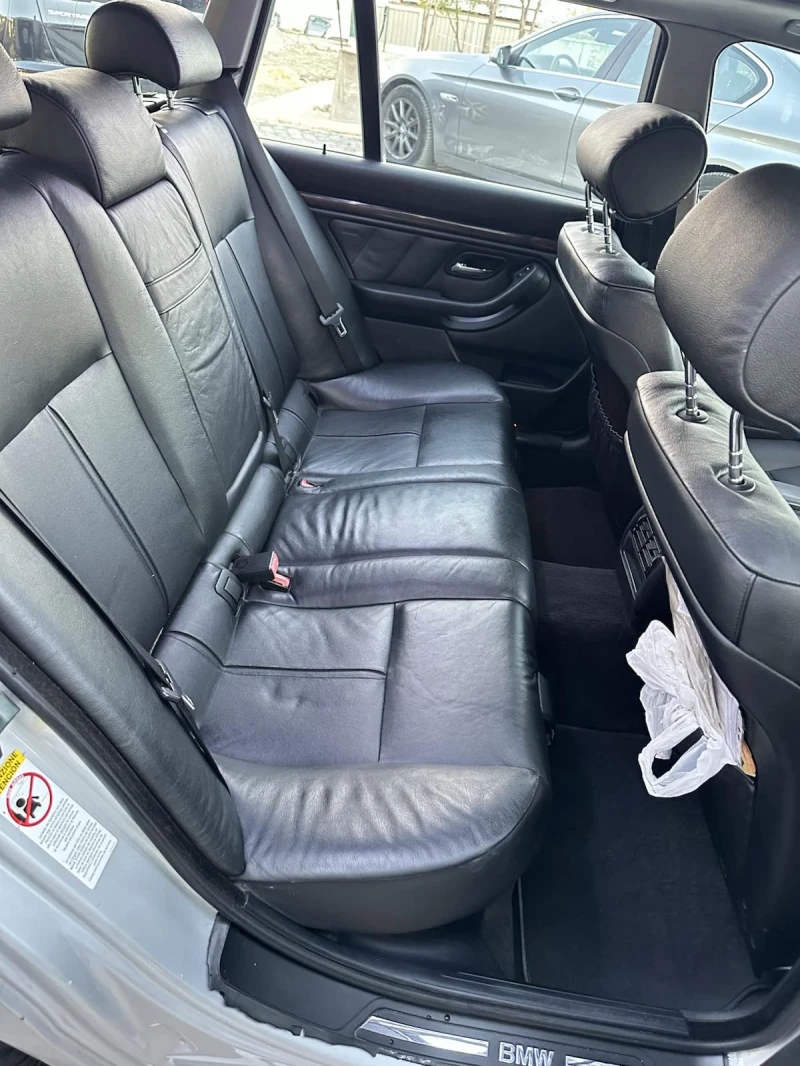 BMW 530, снимка 10 - Автомобили и джипове - 53308281