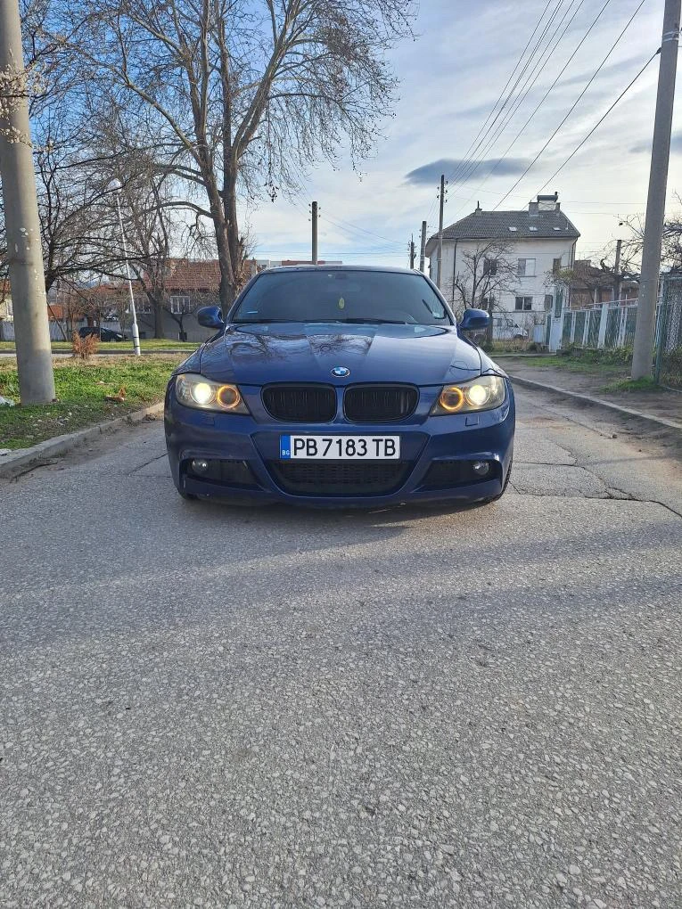 BMW 330, снимка 14 - Автомобили и джипове - 48280273