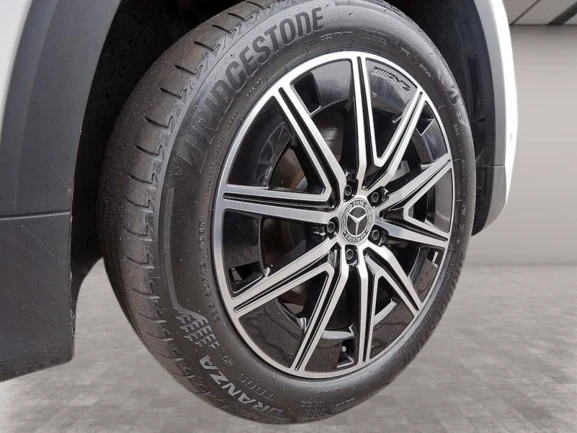 Mercedes-Benz EQB 300 4Matic = AMG Line = Premium Package Гаранция - изображение 5