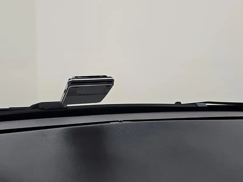 Peugeot 2008 1.6 BlueHDI - САМО 30% АВАНС, снимка 15 - Автомобили и джипове - 56016755