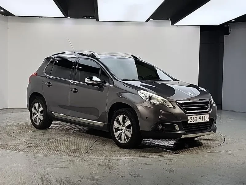 Peugeot 2008 1.6 BlueHDI - САМО 30% АВАНС, снимка 3 - Автомобили и джипове - 56016755