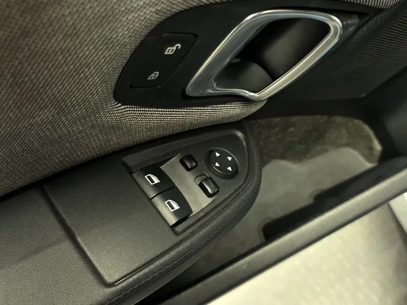 BMW i3 Lux, снимка 14 - Автомобили и джипове - 56162593
