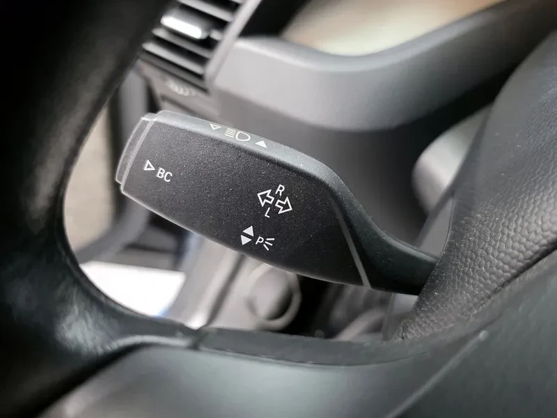 BMW i3 Lux, снимка 16 - Автомобили и джипове - 56162593