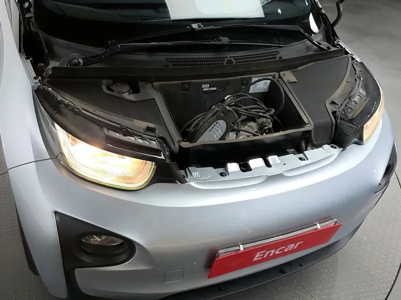 BMW i3 Lux, снимка 6 - Автомобили и джипове - 56162593
