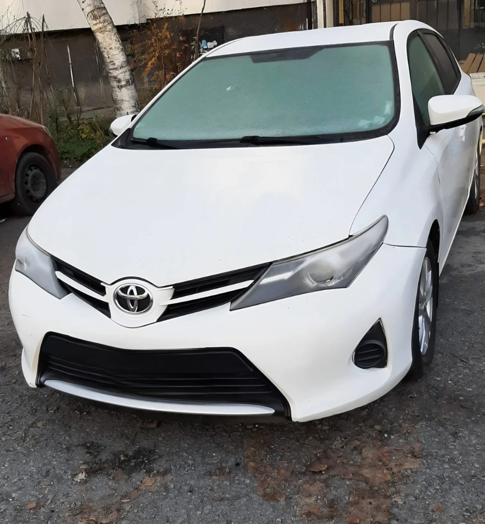 Toyota Auris, снимка 1