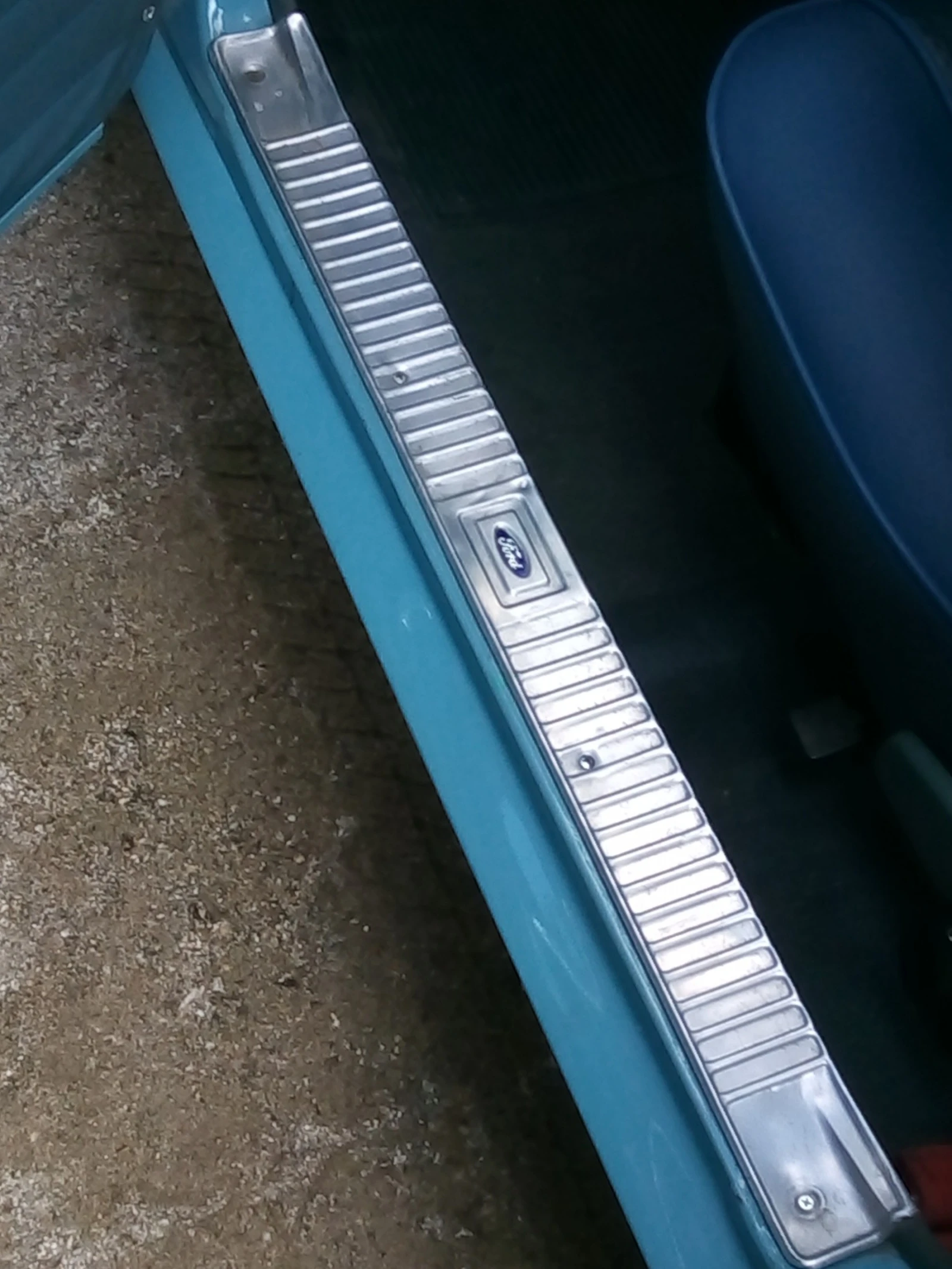 Ford 17m   | Mobile.bg   14