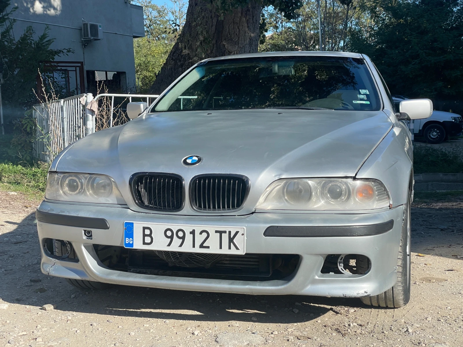 BMW 525 E39 - изображение 2