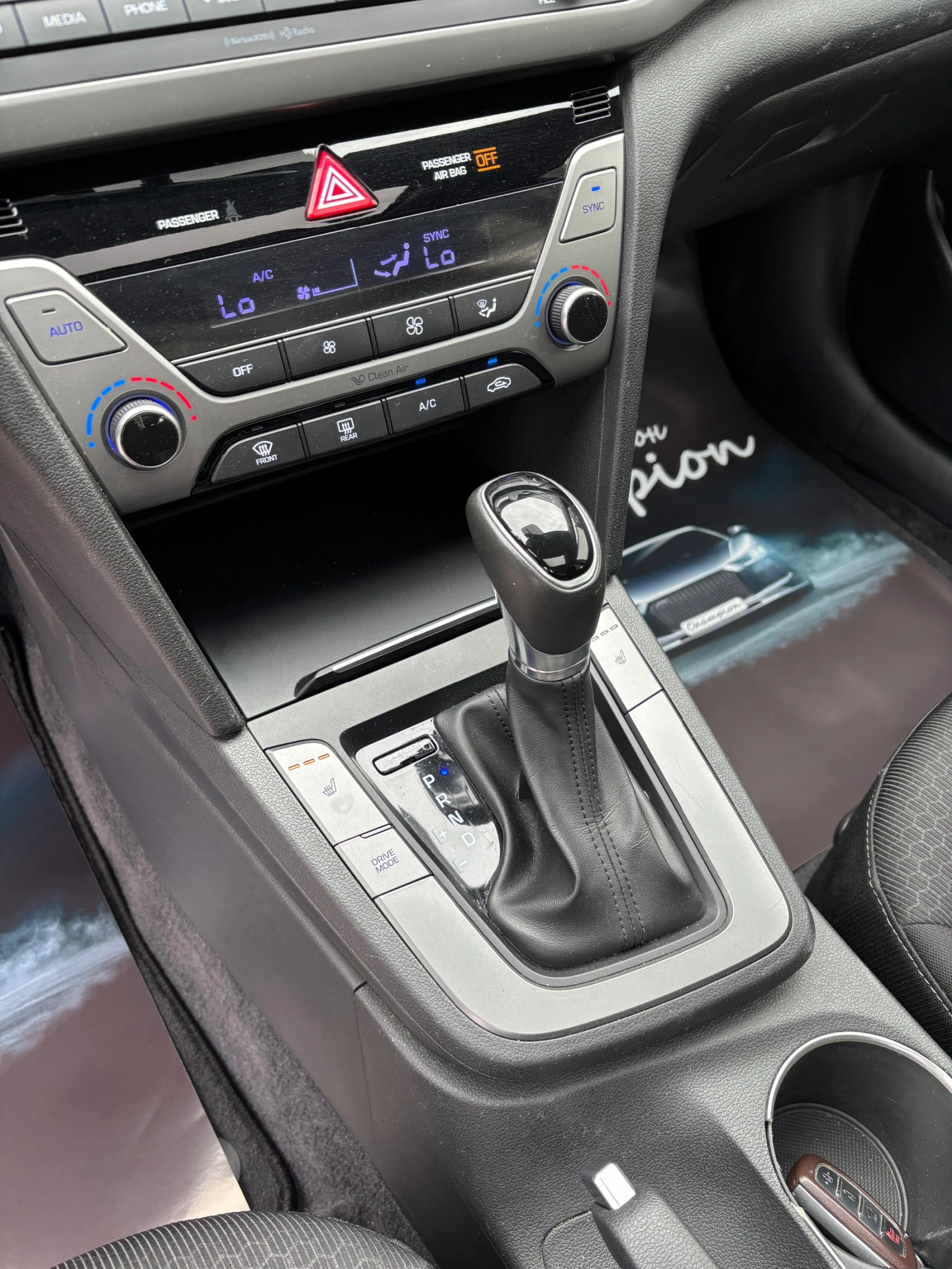 Hyundai Elantra 2.0GDI AUTOMATIC | Mobile.bg   12