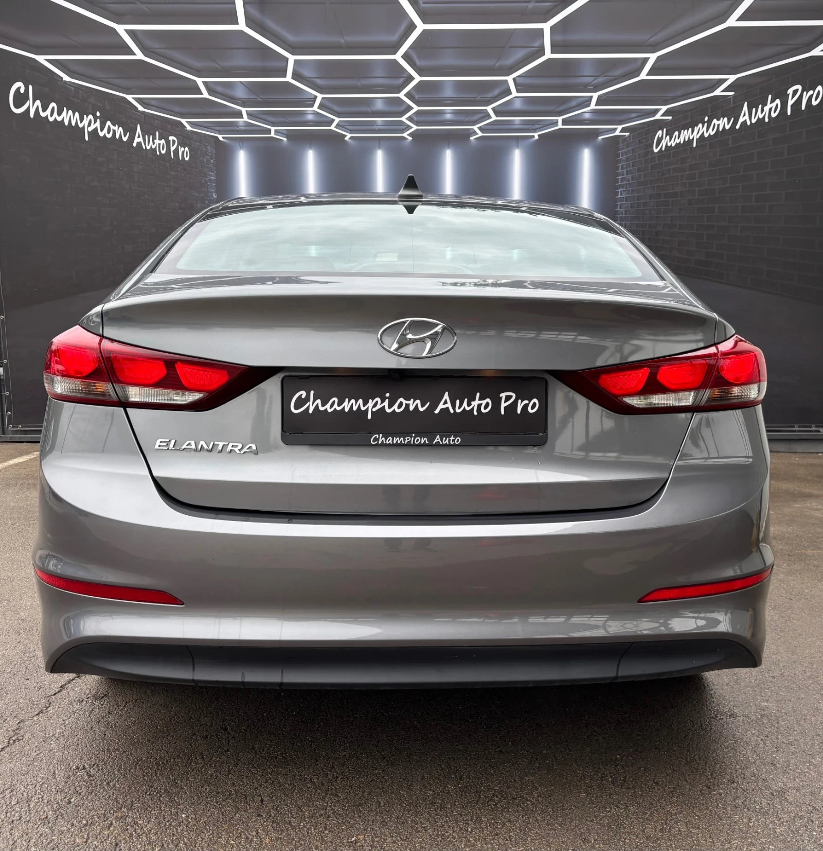 Hyundai Elantra 2.0GDI AUTOMATIC - изображение 5