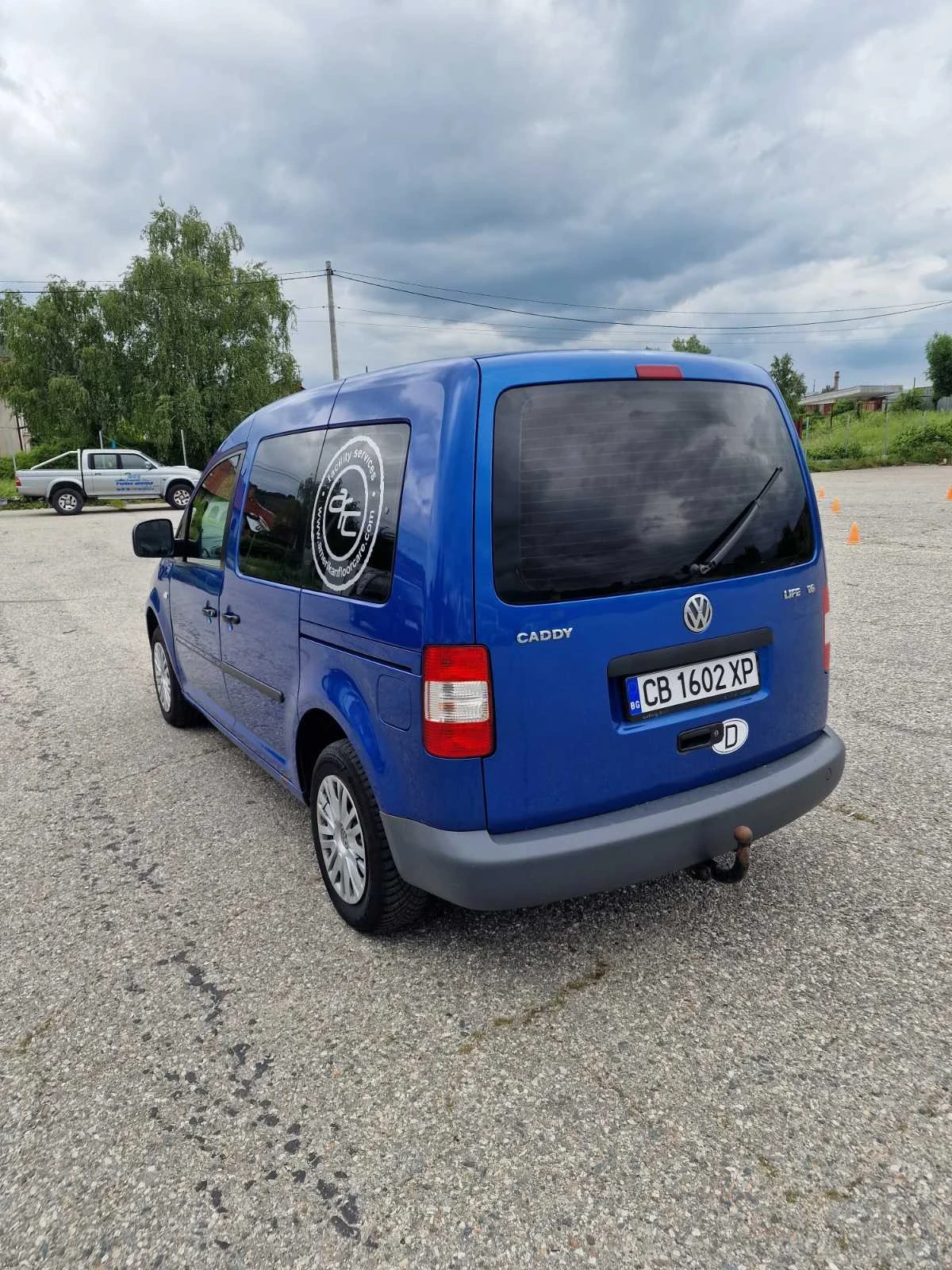 VW Caddy 1.6 - изображение 5