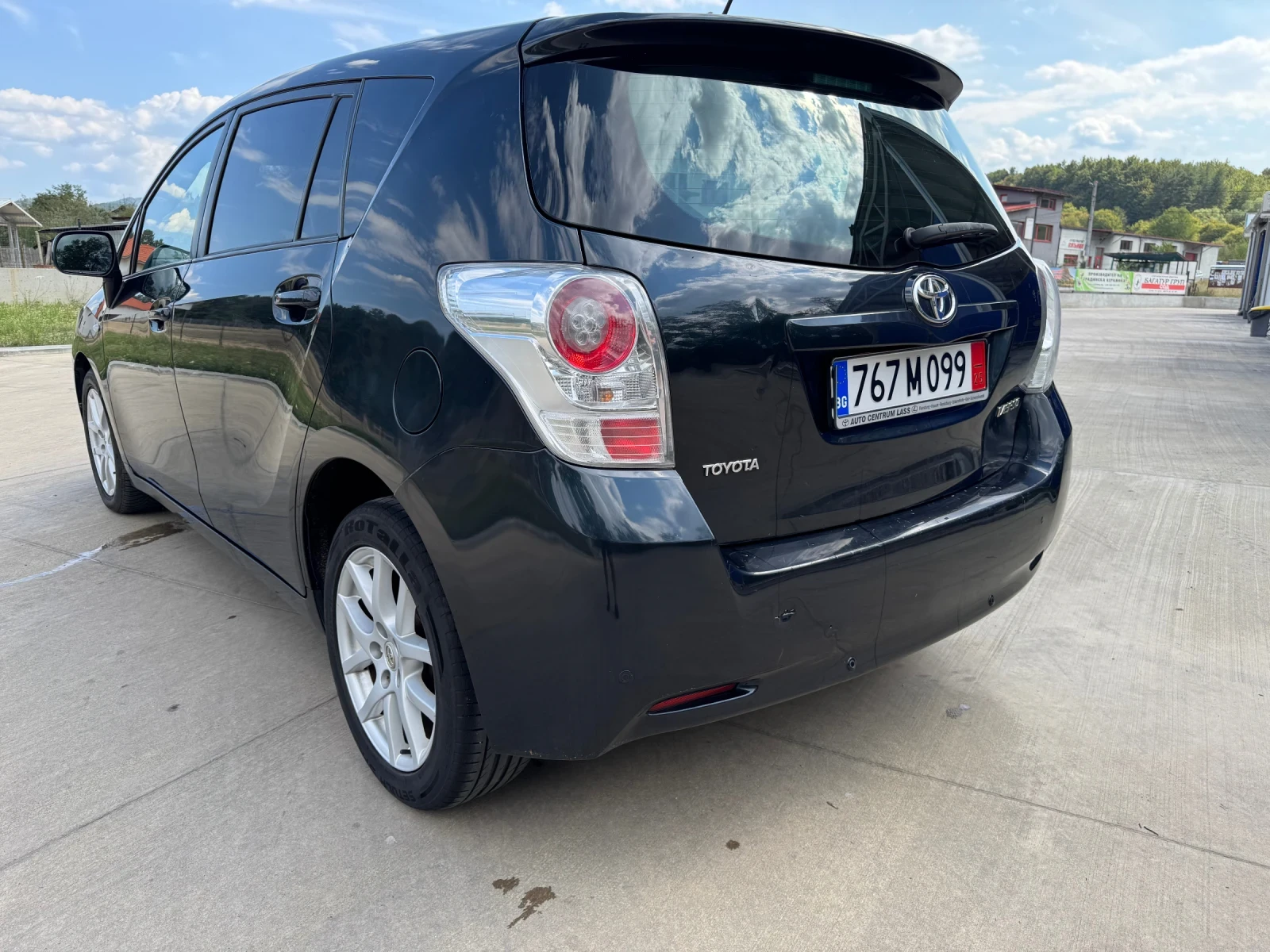 Toyota Verso  - изображение 3