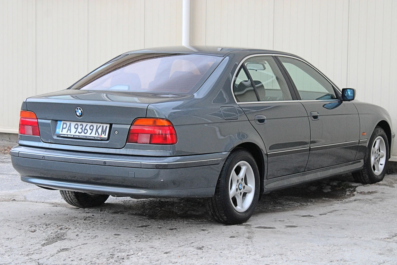 BMW 520 i | Mobile.bg   6