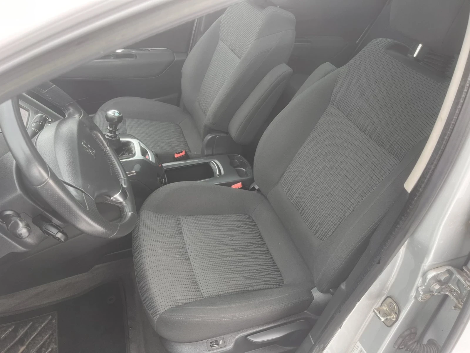 Peugeot 5008 2.0HDI �������� | Mobile.bg � ����������� 15