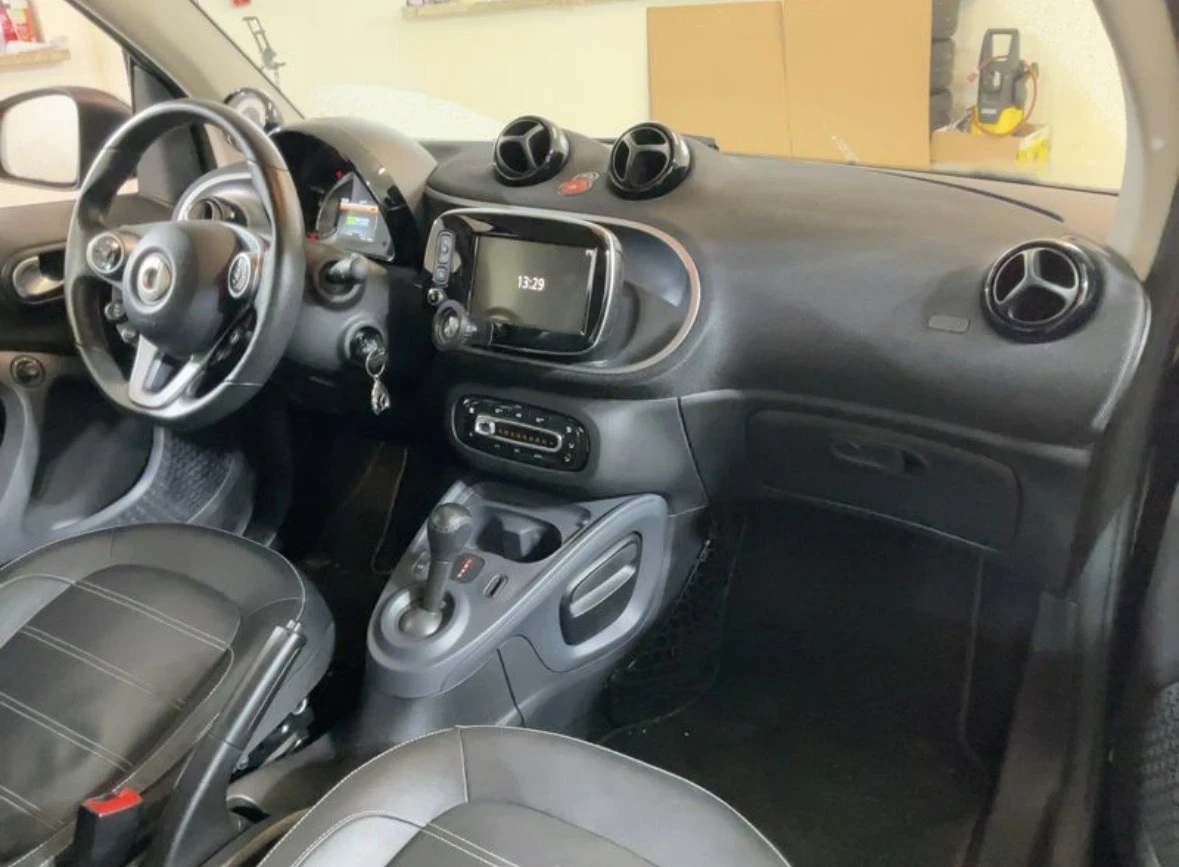 Smart Fortwo, снимка 3 - Автомобили и джипове - 54105101