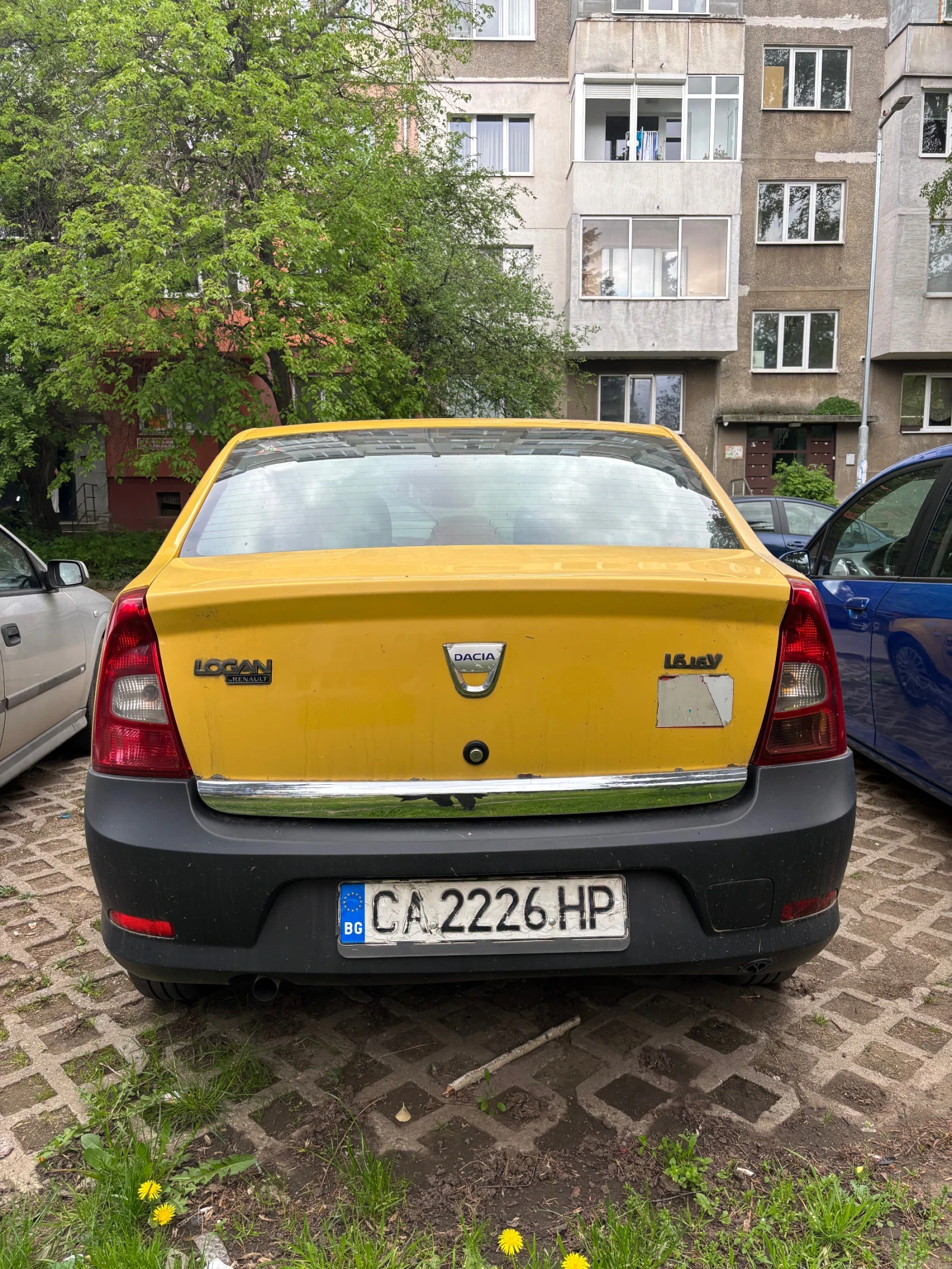 Dacia Logan 1.6 16v LPG, снимка 5 - Автомобили и джипове - 54496613