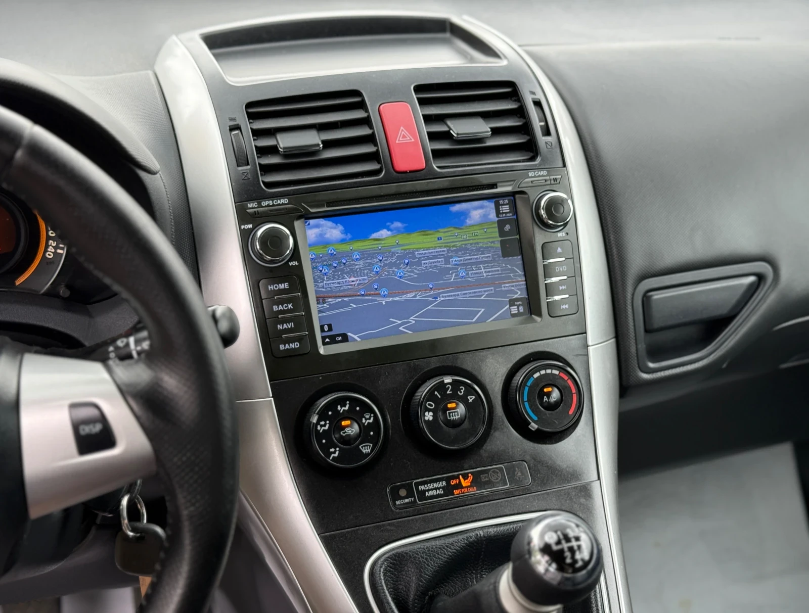 Toyota Auris 1.6i ��������/������/���������/139�.��/���� ������ | Mobile.bg � ����������� 11