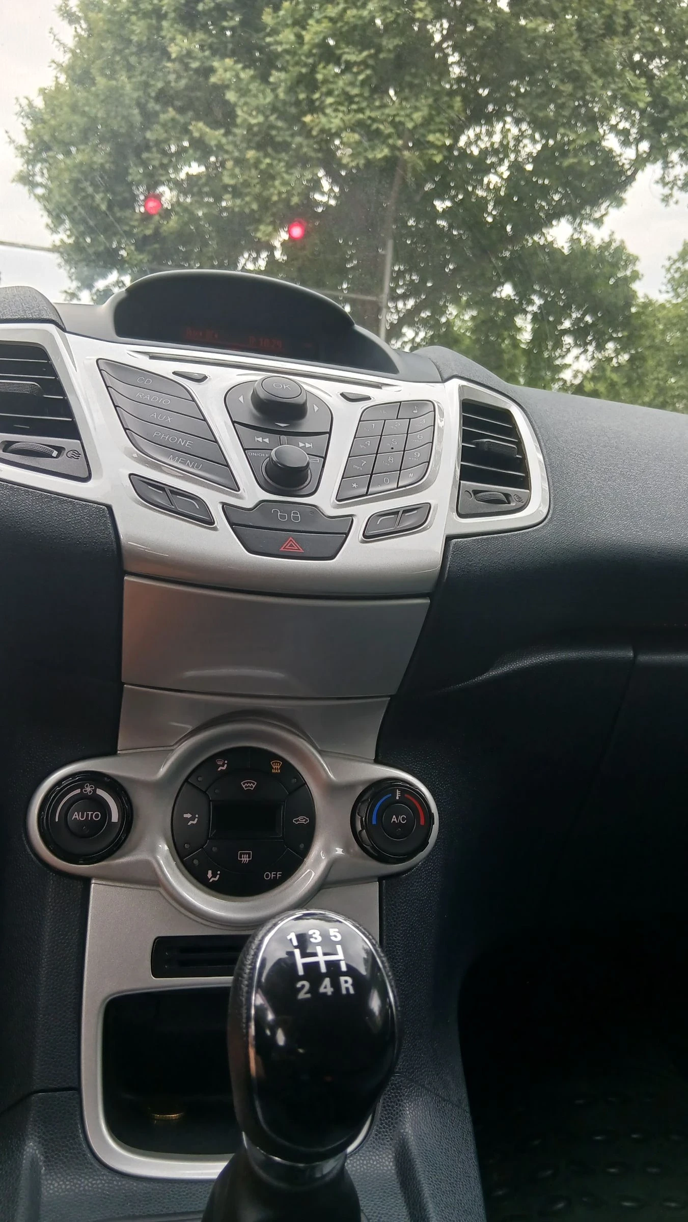 Ford Fiesta Econetic, снимка 7 - Автомобили и джипове - 54879744