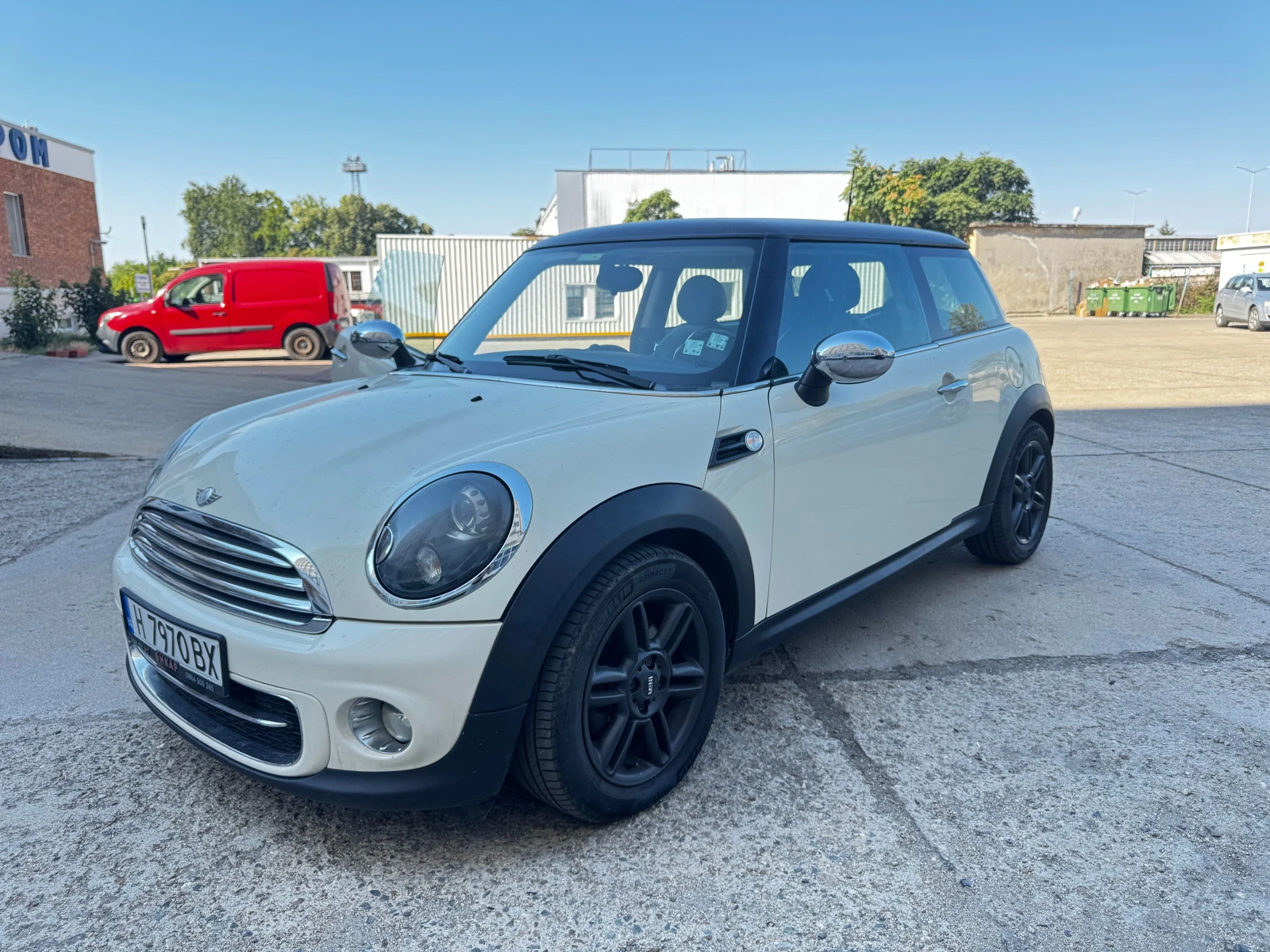Mini Cooper, снимка 2 - Автомобили и джипове - 55735671