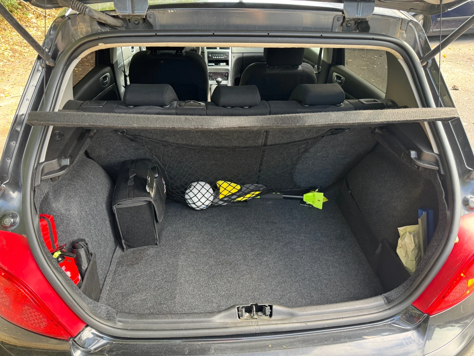 Peugeot 307 1.6hdi, снимка 10 - Автомобили и джипове - 55785523