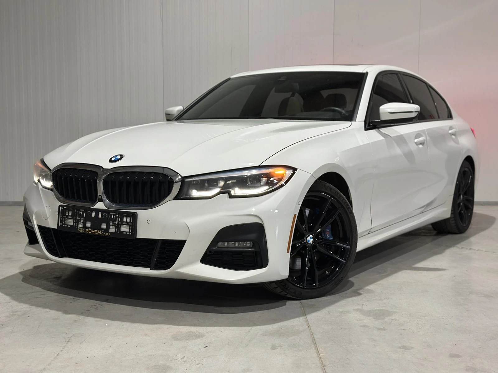 BMW 330 xDrive M Package