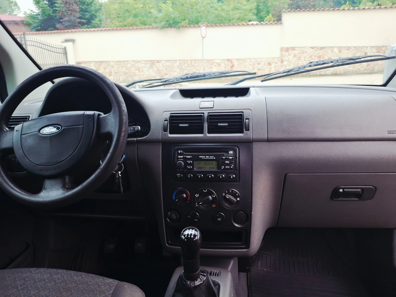 Ford Connect 1.8tdci.пътн., снимка 14 - Автомобили и джипове - 56295868