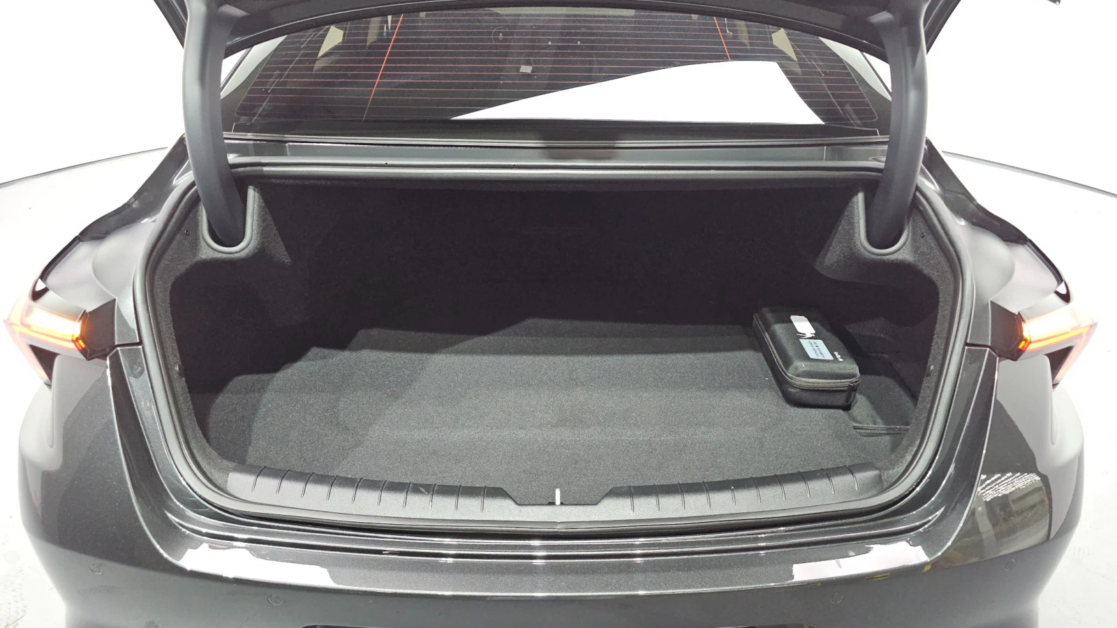 Kia K8 �������� ��� | Mobile.bg � ����������� 17