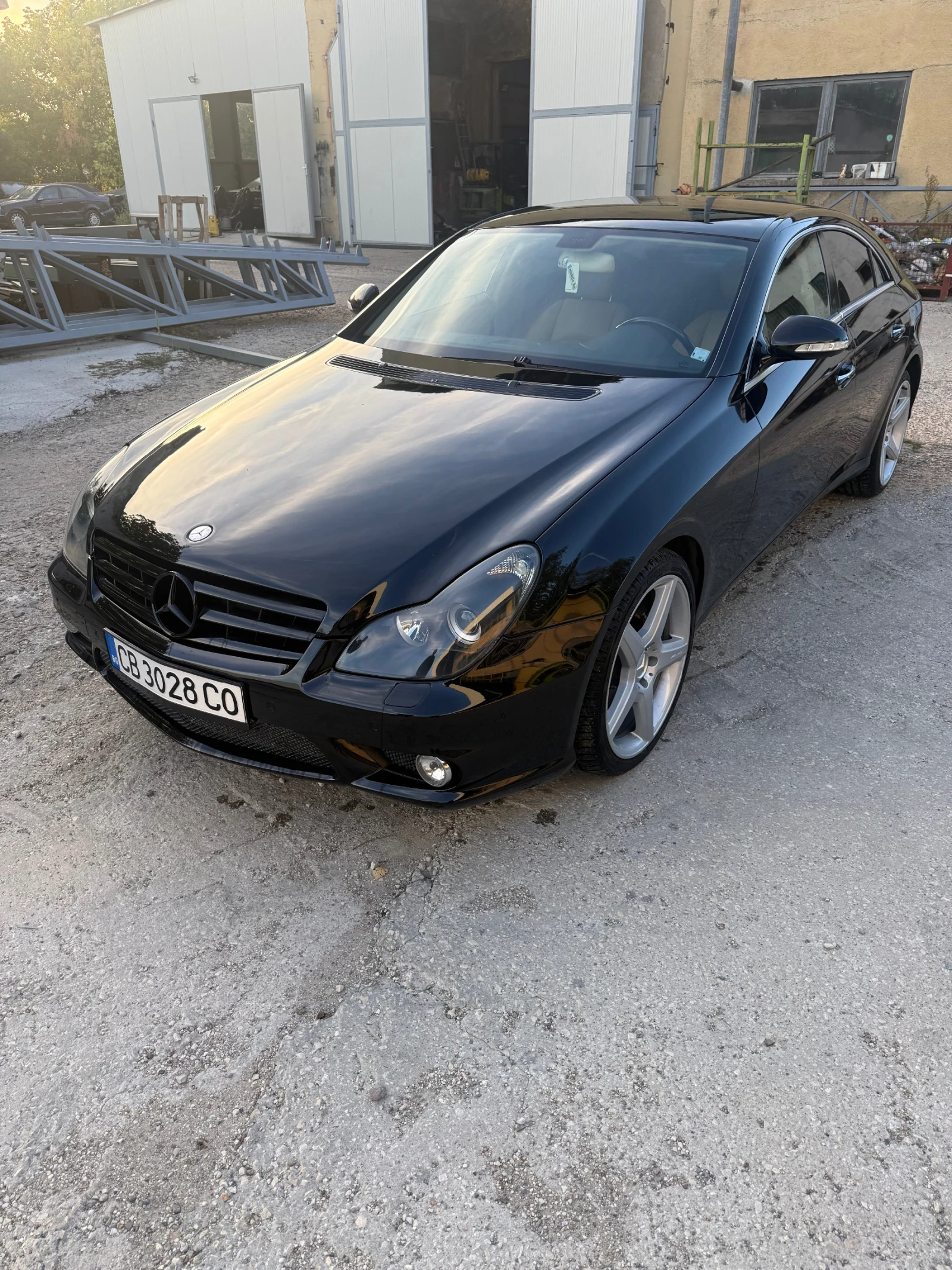 Mercedes-Benz CLS 500 219, снимка 2 - Автомобили и джипове - 56363781