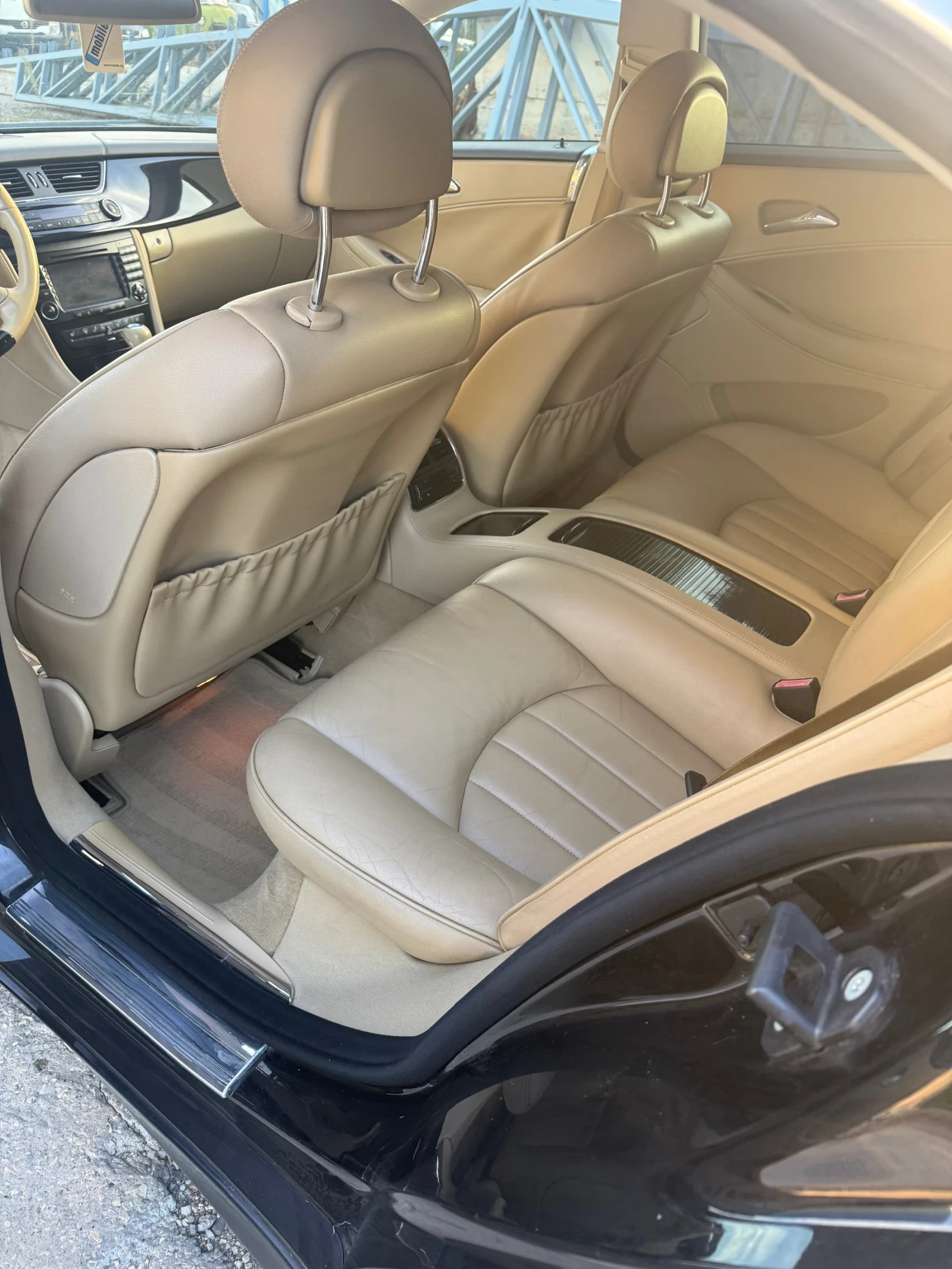 Mercedes-Benz CLS 500 219, снимка 8 - Автомобили и джипове - 56363781