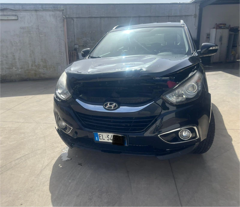 Hyundai IX35 Суф, снимка 4 - Автомобили и джипове - 49588654