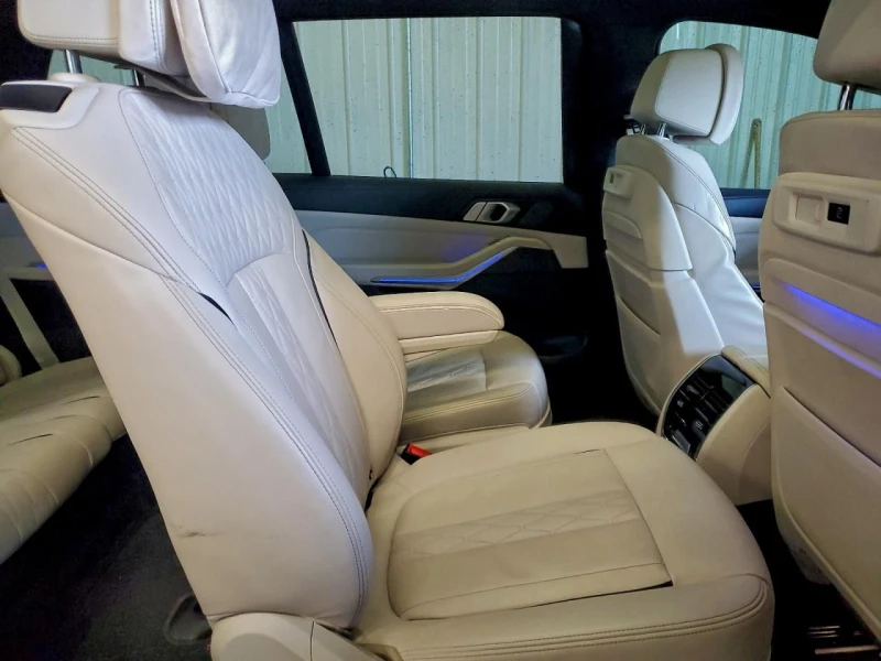 BMW X7, снимка 11 - Автомобили и джипове - 53234283