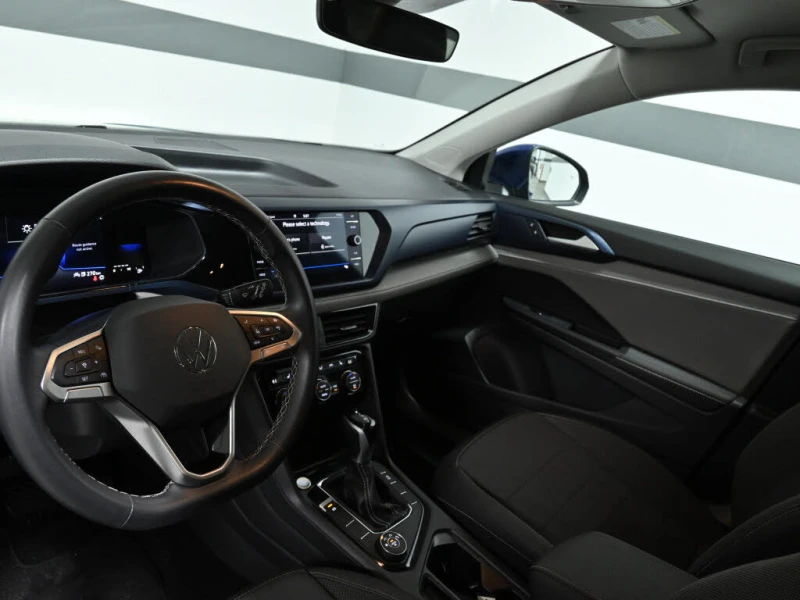 VW Taos Comfortline 4Motion* АвтоКредит* (Цена до БГ) , снимка 10 - Автомобили и джипове - 53403779