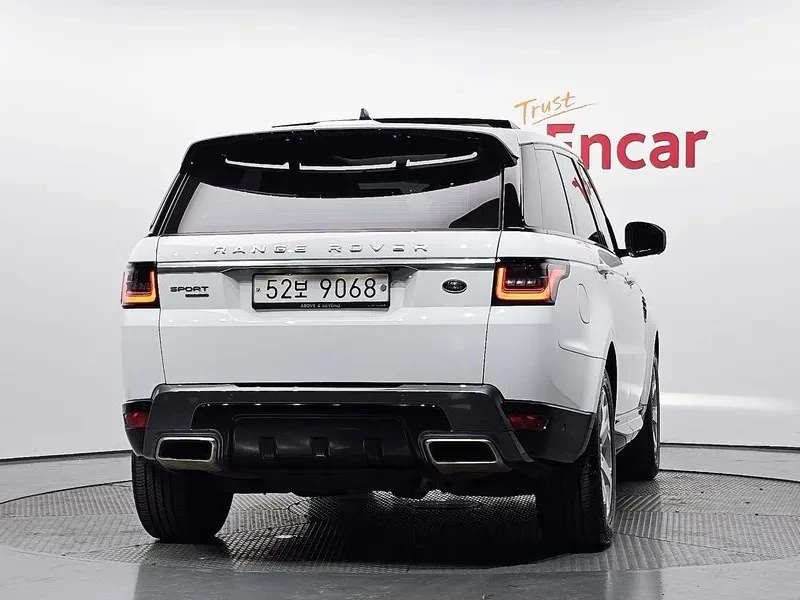 Land Rover Range Rover Sport 3.0D, снимка 3 - Автомобили и джипове - 54500507