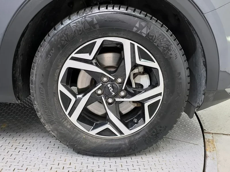 Kia Sportage DIESEL 2.0 4WD PRESTIGE, снимка 5 - Автомобили и джипове - 55314268