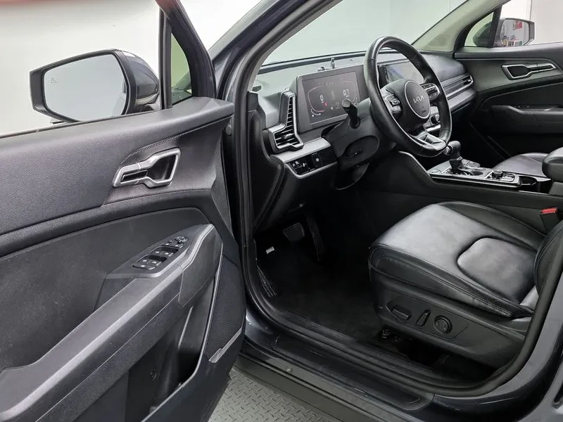 Kia Sportage DIESEL 2.0 4WD PRESTIGE, снимка 10 - Автомобили и джипове - 55314268