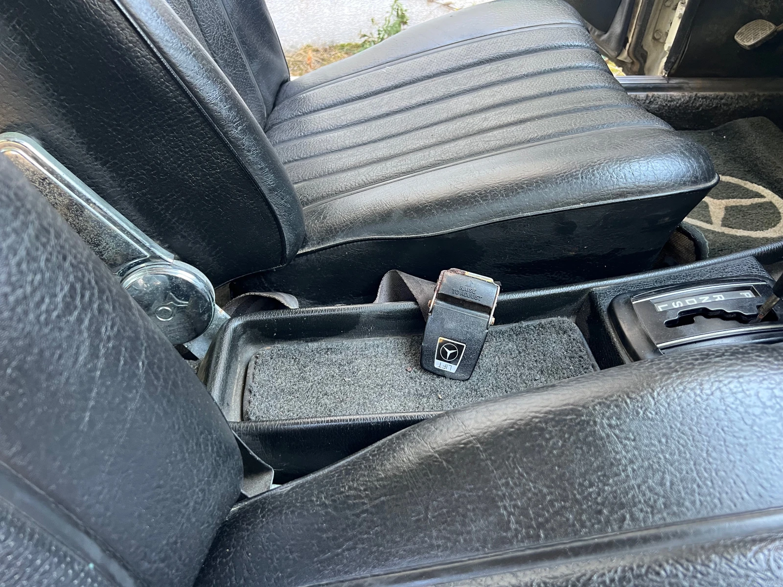 Mercedes-Benz 250 ci | Mobile.bg   17