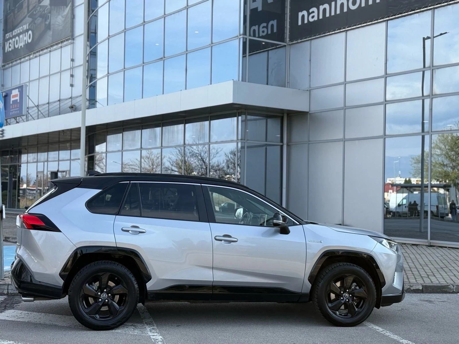 Toyota Rav4 2.5 hybrid 4x4 FULL 360камери ГАРАНЦИЯ 12месеца - изображение 5