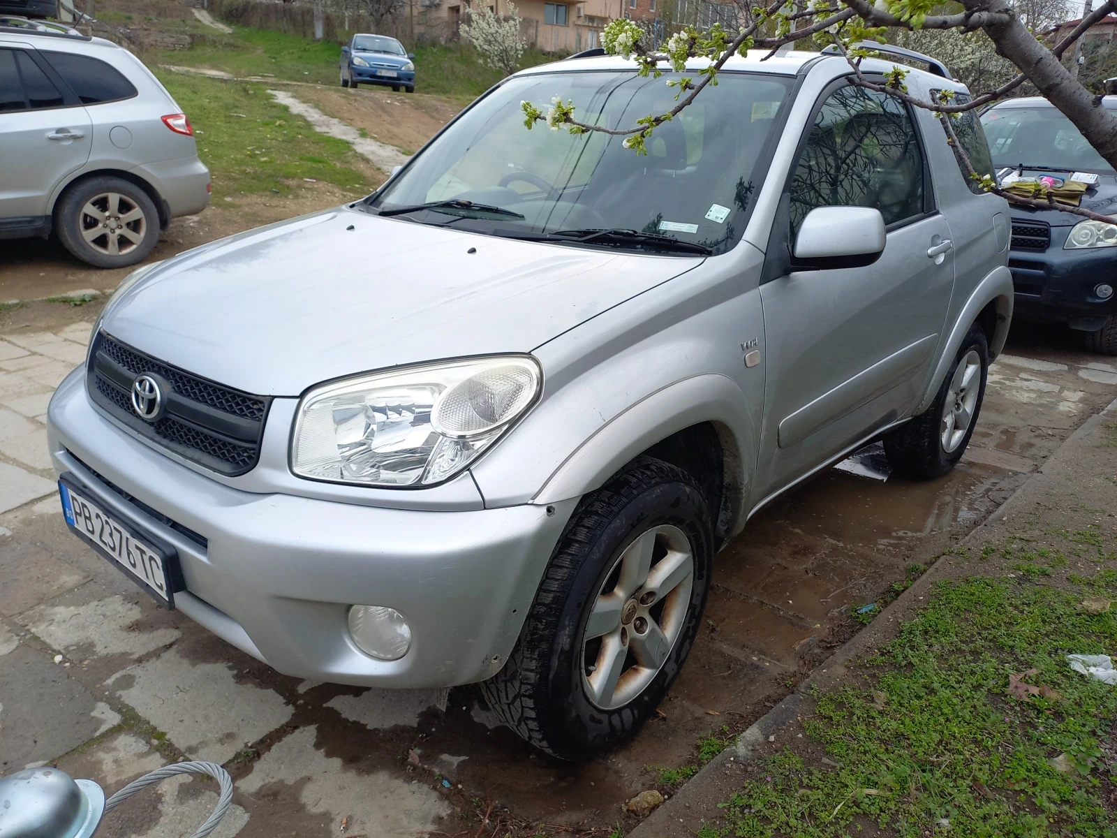 Toyota Rav4  - изображение 4