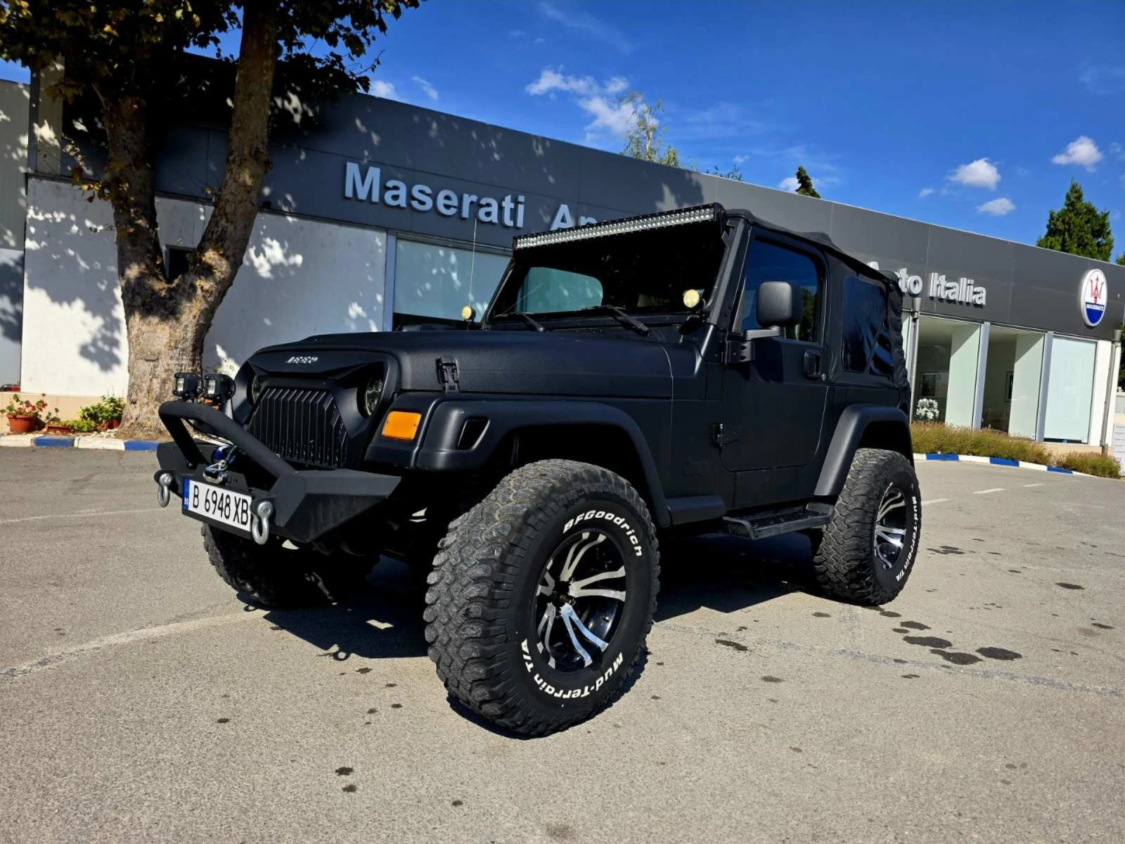 Jeep Wrangler  - изображение 2