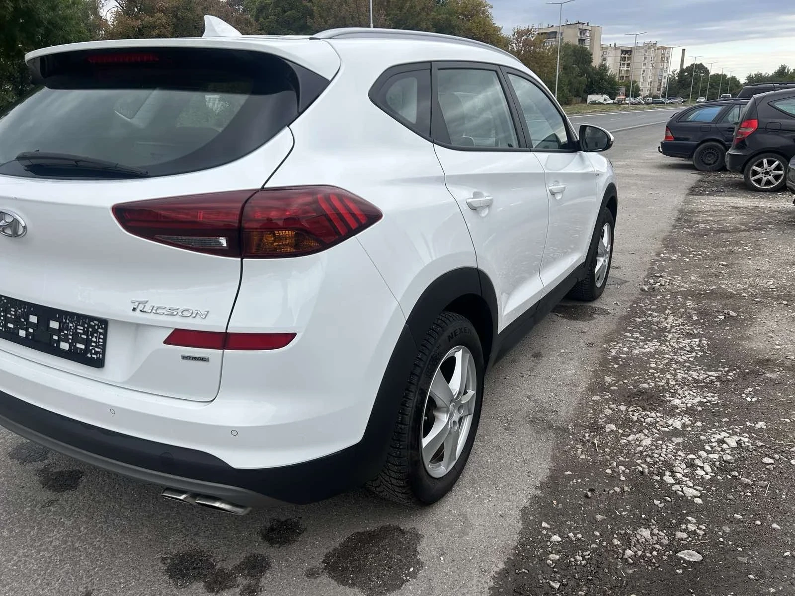 Hyundai Tucson 1.6CRDI 4x4 - изображение 3